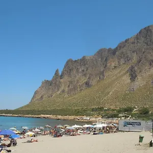 Casa vacanze Acquamarina, Custonaci